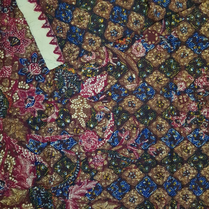 Batik Tulis Lasem 3 Negeri Motif Kotak Tanahan