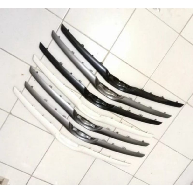 list grill innova lama