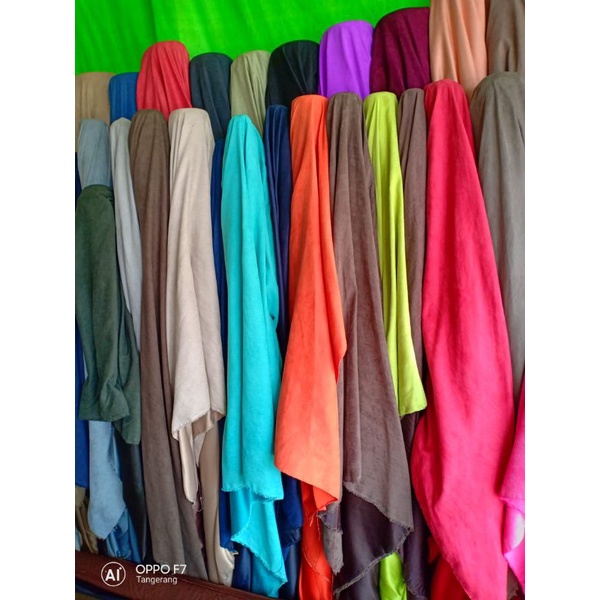 Kain suede