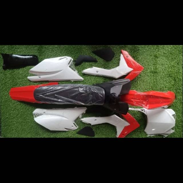 COVER BODY SET CRF 150 NEW IMPORT  COVER BODY SET CRF 150 R NEW
