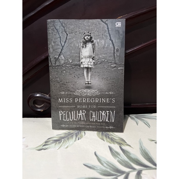 BOOKED Preloved Miss Peregrine’s Home for Peculiar Children & Mein Kampf