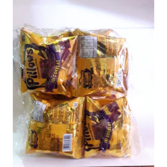 

OISHI PILLOWS/Snack Krim Coklat/Ubi 7gr (1pak isi 20pcs)