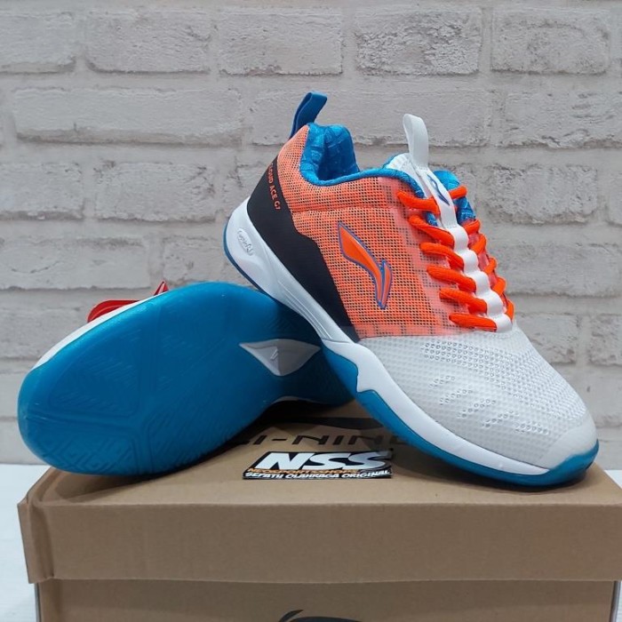 Promo Sepatu Badminton Lining Cloud Ace G7 Original White Orange aytq 057-5 - 40 Diskon