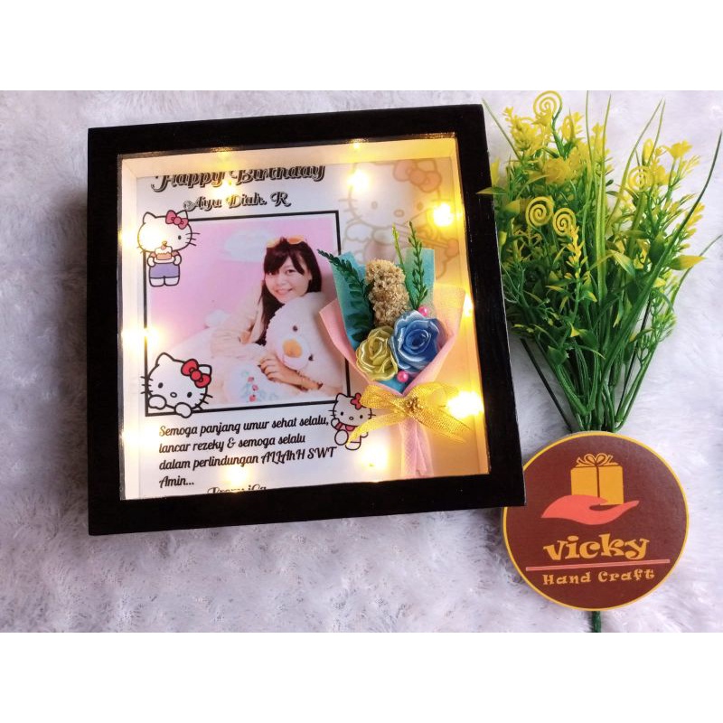 kado frame foto lampu