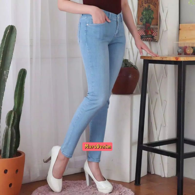 CELANA JEANS PENSIL SKINNY WANITA PREMIUM