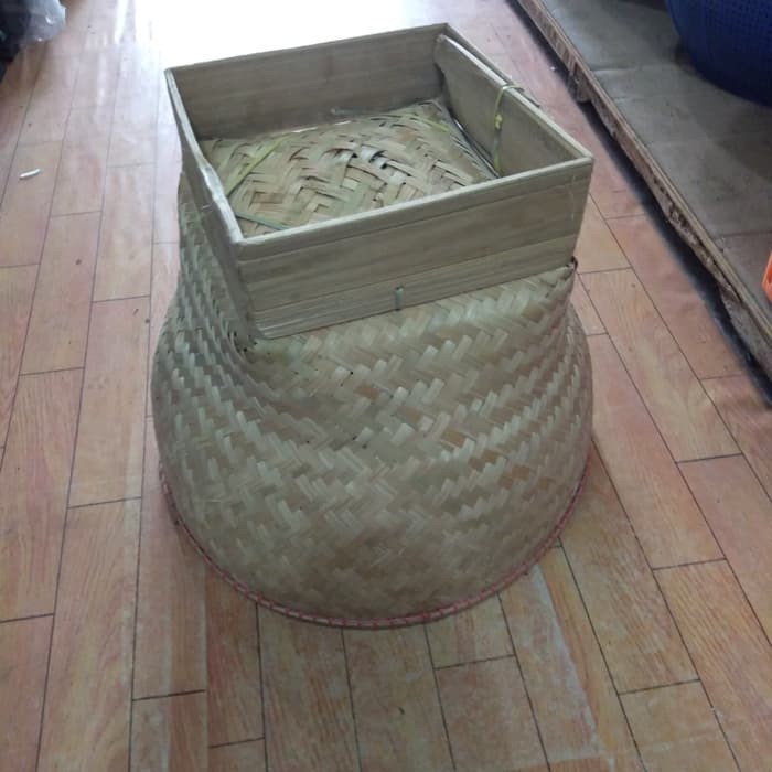 bakul nasi 40 cm / keranjang nasi / bakul rotan / keranjang rotan