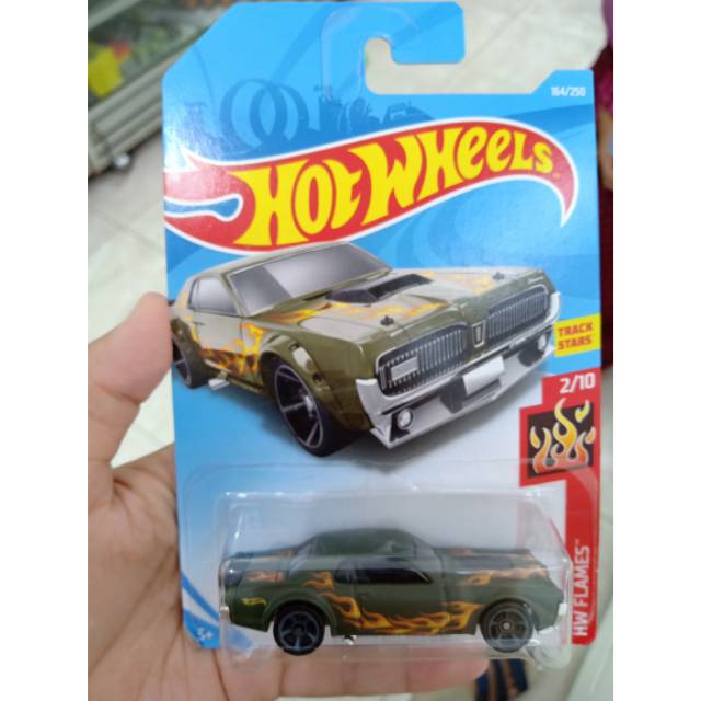 Hot Wheels / 68 Mercury Cougar