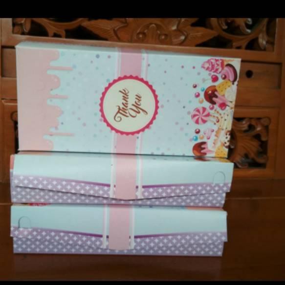 

Pasti Update ➪ Box kue, brownis, kotak gift, 22x10x5 per pack isi 30 box ✫M08€