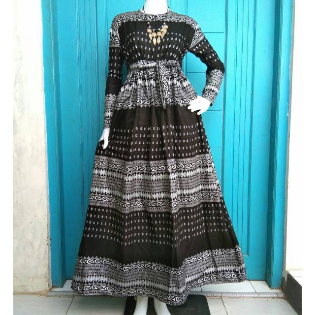 Batik gamis motif masa kini