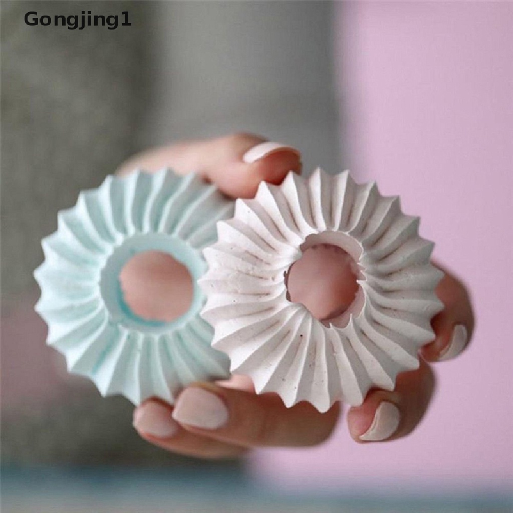 Gongjing1 2pcs / set Spuit Piping Icing Rusia Untuk Dekorasi Kue / Biskuit / Es Krim