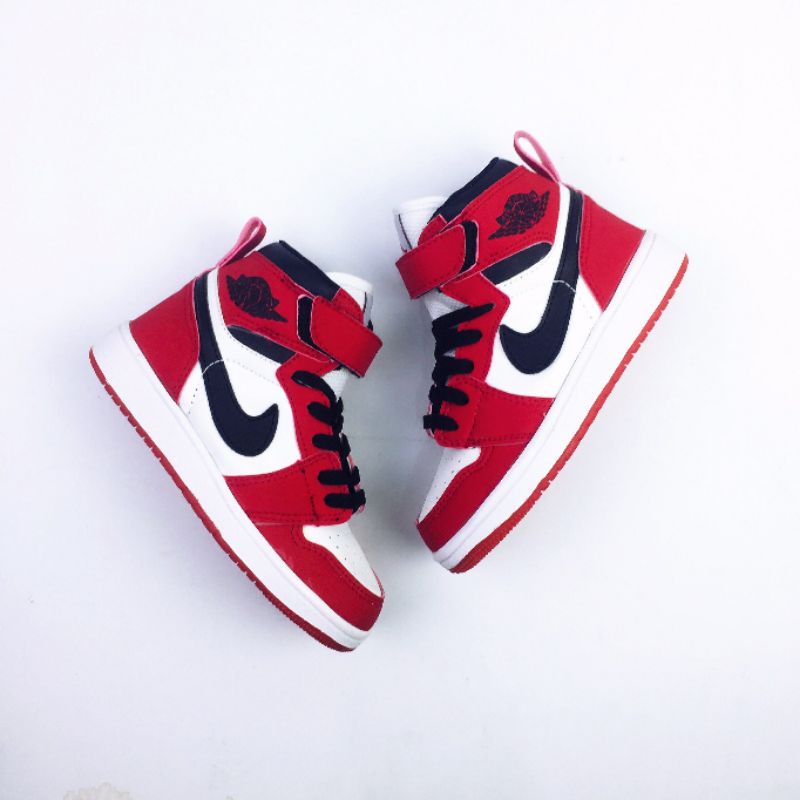 Sepatu Jordan 1 High Anak-Anak. Ukuran 30-35