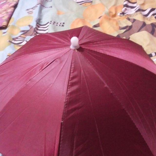 Payung Topi Osaka / Topi Payung Diameter 50 Cm / Payung Kepala Hujan Melindungi Simple Tanpa Gagang