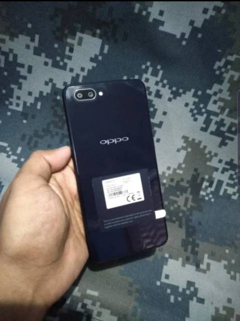 Hp Oppo A3s Warna Ungu Foto Modis