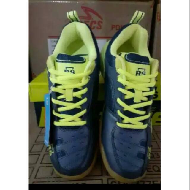 Sepatu badminton RS jeffer 701