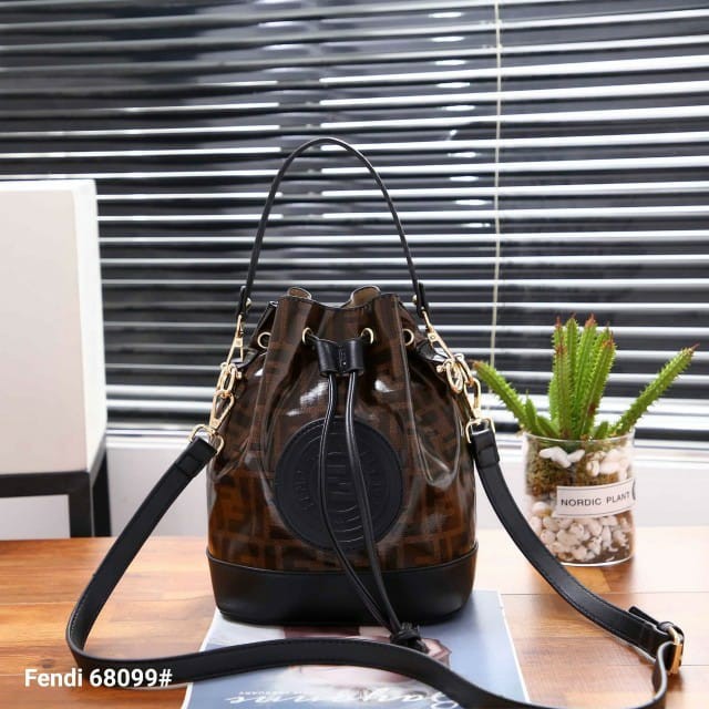 Tas FENDI Mon Tresor Bucket Bag with Drawstring 68099