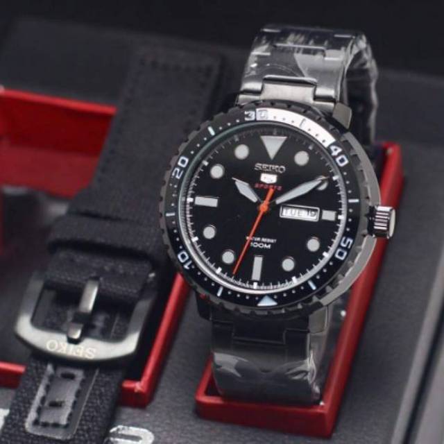 Jam Tangan Pria Seiko 5 Sport Tanggal Hari Aktif Best Seller