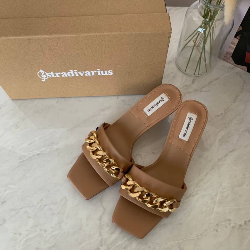 SANDAL HEELS STRADIVARIUS 4 CM STs013