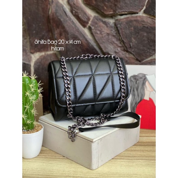 tas slempong wanita terkini size 20x 14 cm