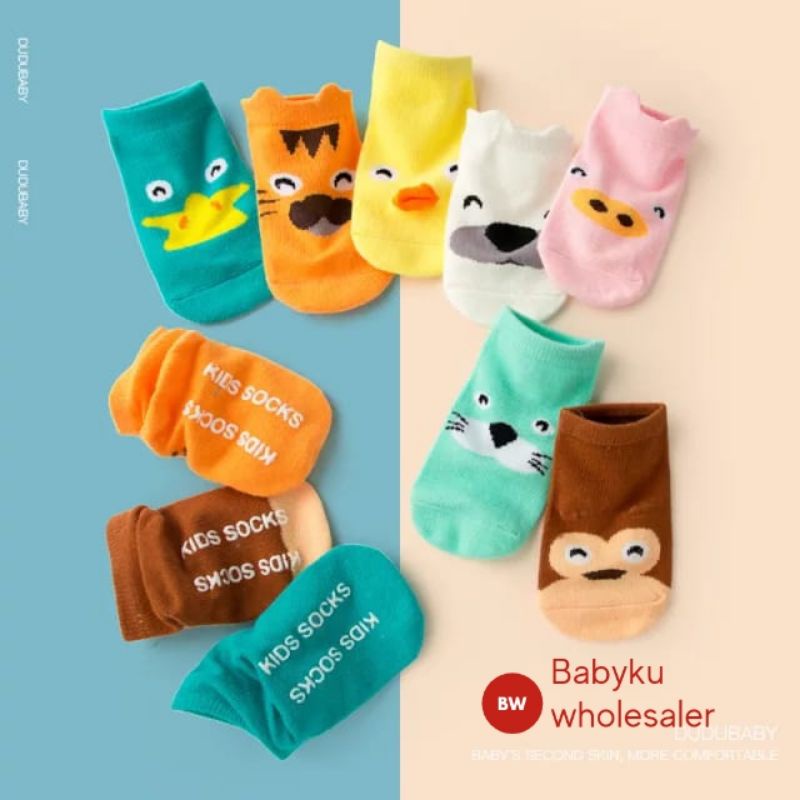 Kaos kaki bayi ada anti slip 3d animal motif / Baby socks animal motif