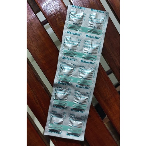 Molexflu Strip / Obat Flu / Demam / Sakit Kepala / Hidung Tersumbat / Bersin-bersin