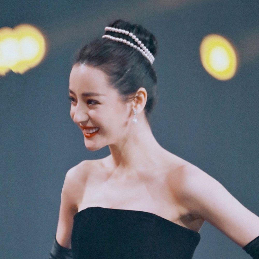 Needway Wanita Klip Rambut Kreatif Fashion Rambut Artefak Musim Panas Tutup Kepala Alloy Lady Ponytail Hairpin