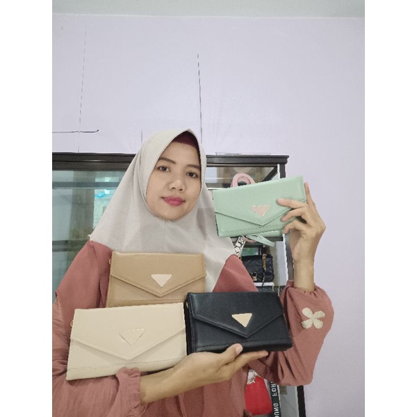 Dompet Wanita Felicia