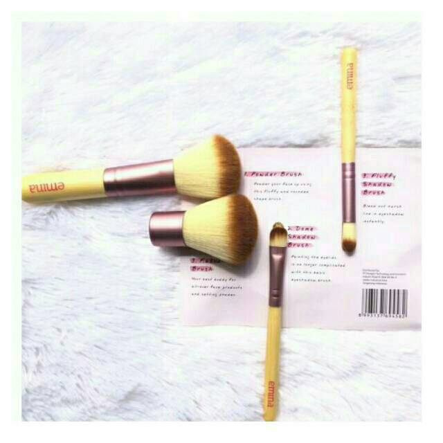 ☃Cutezz_Ching1☃Emina Brush Set - Kuas Makeup Set