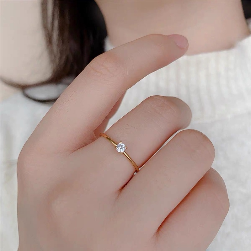 Cincin Wanita Bahan Titanium Steel 14K Gold Hias Cubic Zirconia Untuk Pertunangan / Pernikahan