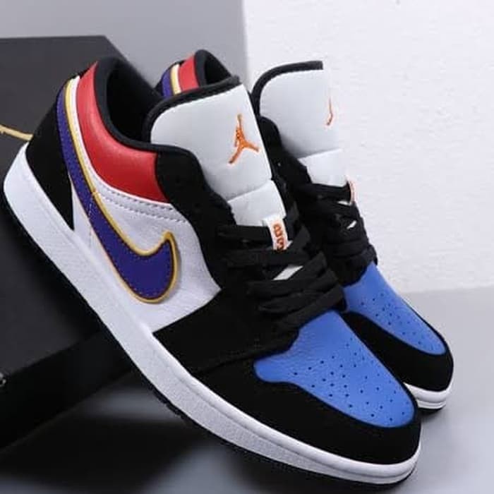 lakers top 3 jordan 1 low