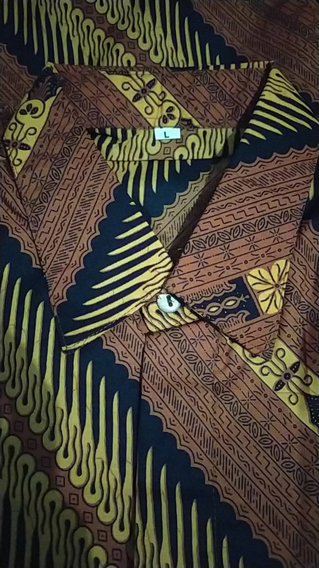 Kemeja Batik Lengan Panjang Sogan Modern
