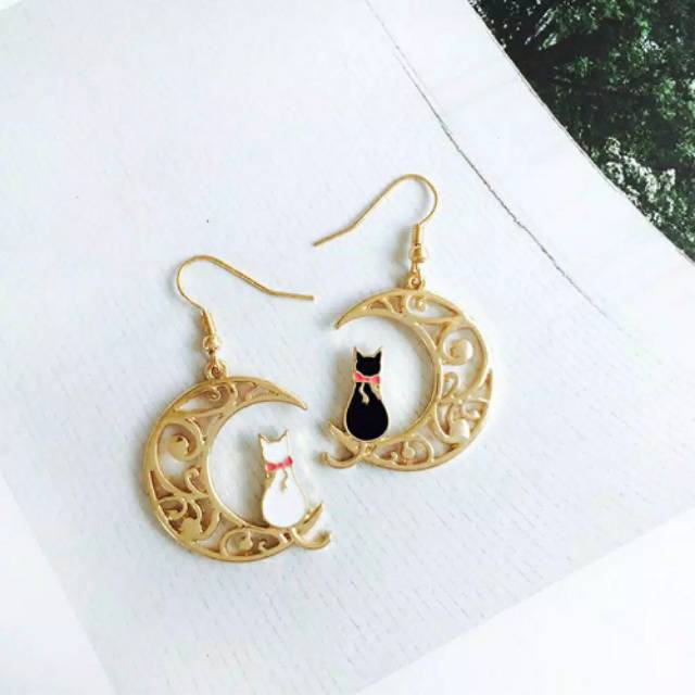 

Black X White Cat Earrings