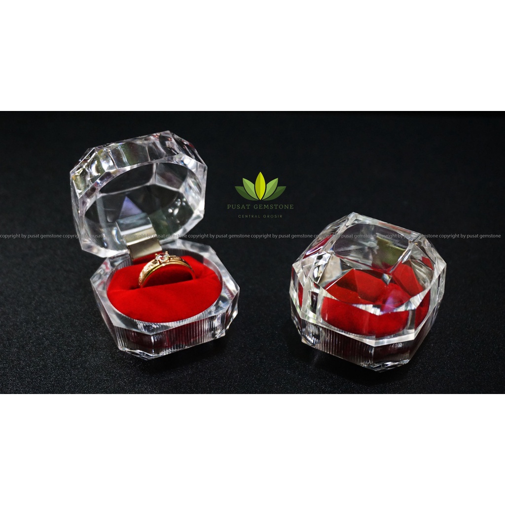 Box Cincin Mika Crystal Transparan Tempat Kotak Perhiasan Bukan Kaca Acrylic Akrilik Wadah Emas Unik