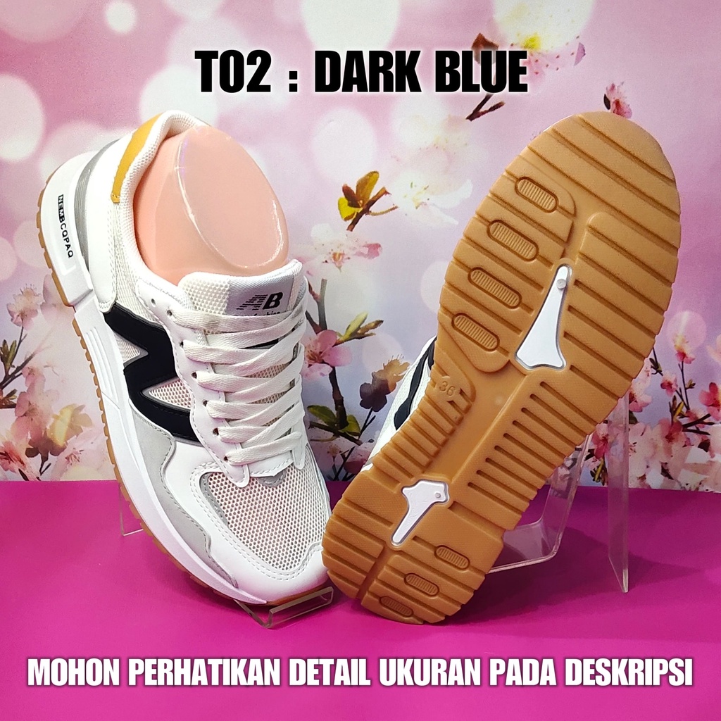 Sepatu Olahraga Perempuan T02 / C81 Sneakers Cewek Korea SPTSW