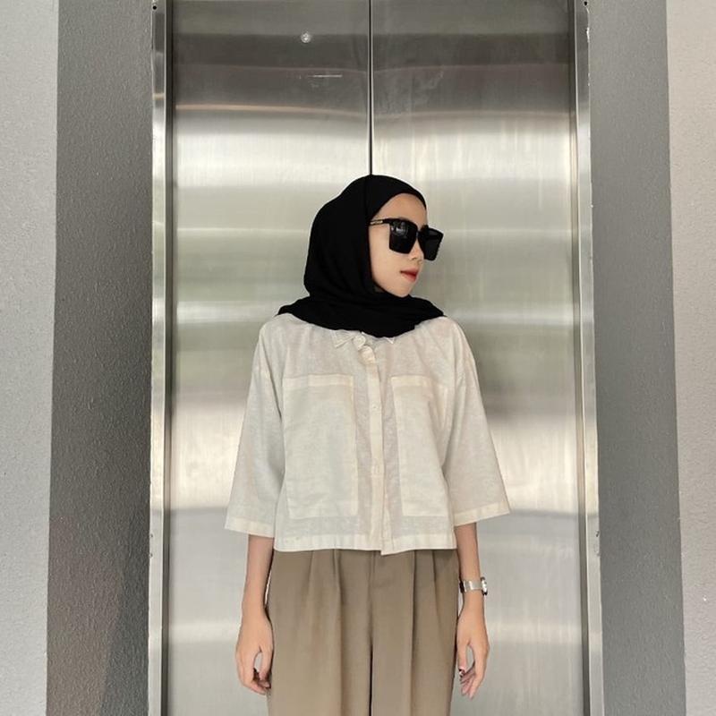 Kemeja Wanita Monalisa Motif Bunga Cantik Hem Atasan Wanita Lengan Panjang Real Picture Hitam Abu Bl