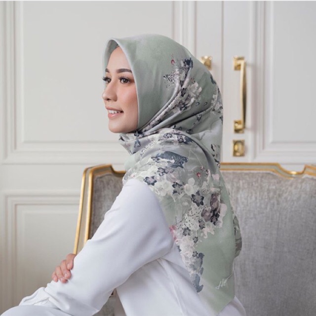 Ramsi Scarf Pistachio by HL premium