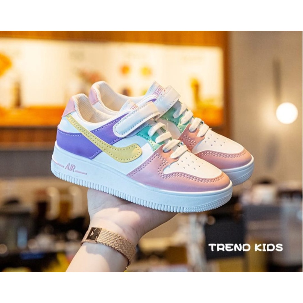 DCAL SEPATU SNEAKERS ANAK AS173