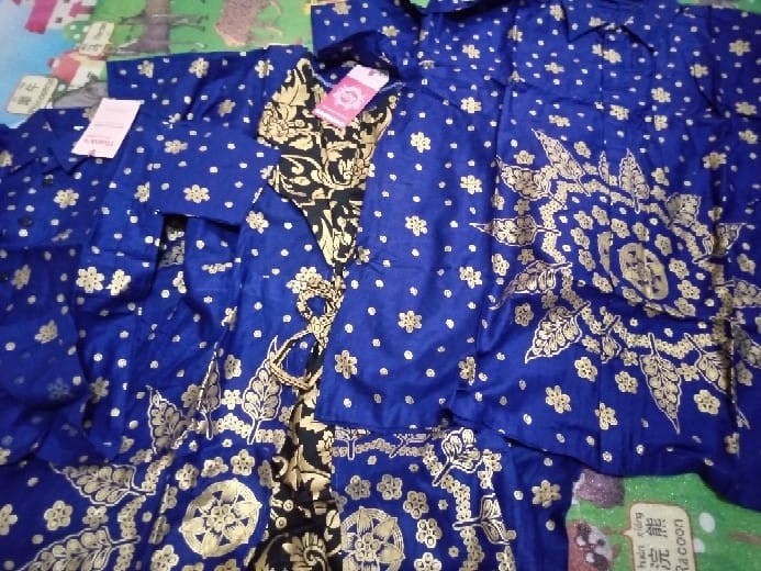 Couple Batik Keluarga || Setelan Couple Batik Ayah Ibu Anak Cewek Cowok || Couple Batik Family Gamis