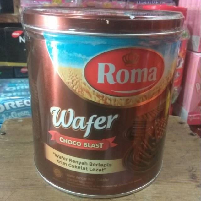 

Roma Wafer Choco Blast Kaleng 336 gram