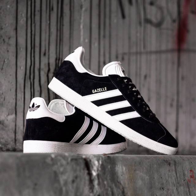ADIDAS GAZELLE BLACK WHITE ORIGINAL BNWB
