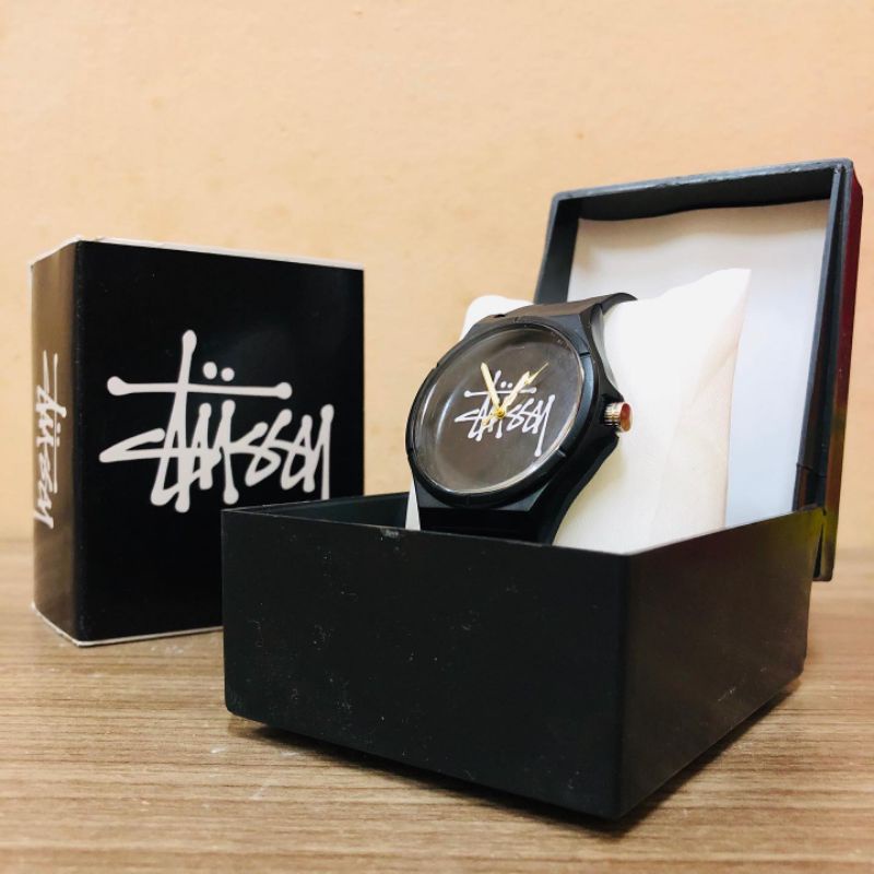 Jam Tangan Quartz Stussy Rubber Analog Korea Fasion Casual Pria Wanita