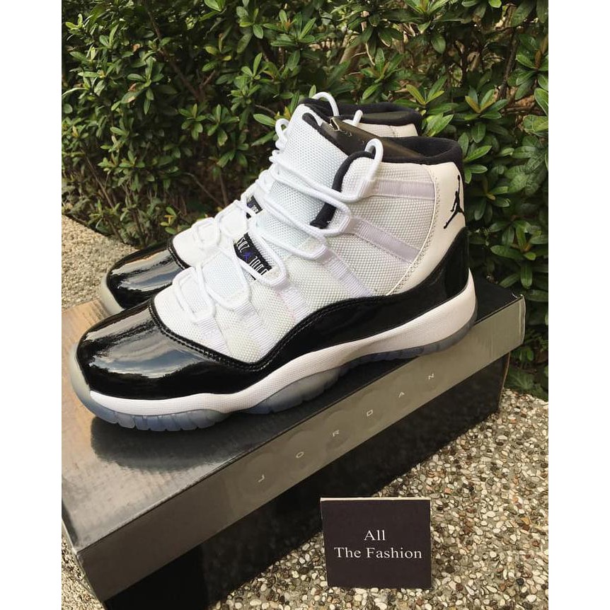 Bergaransi Sepatu Basket Nike Air Jordan 11 Premium Quality White Diskon