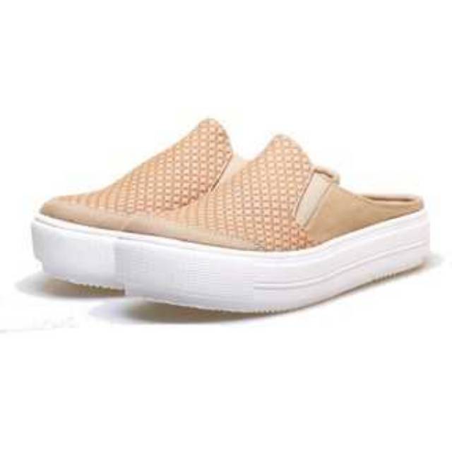 Sepatu Bustong Casual Wanita BMA 088 Basama Soga