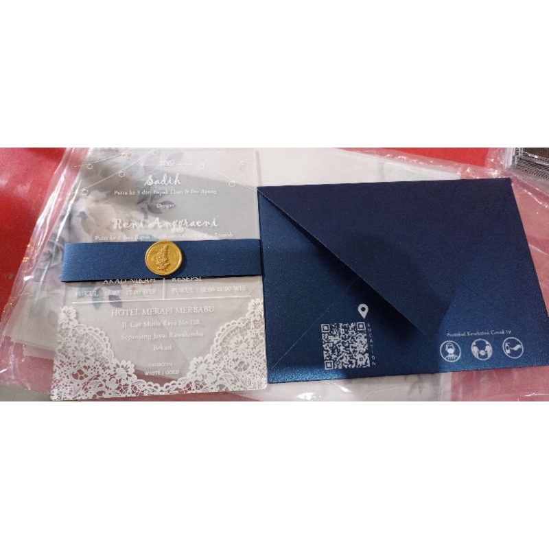 undangan akrilik/acrylic invitation/kartu undangan akrilik/undangan akrilik murah/undangan pernikaha