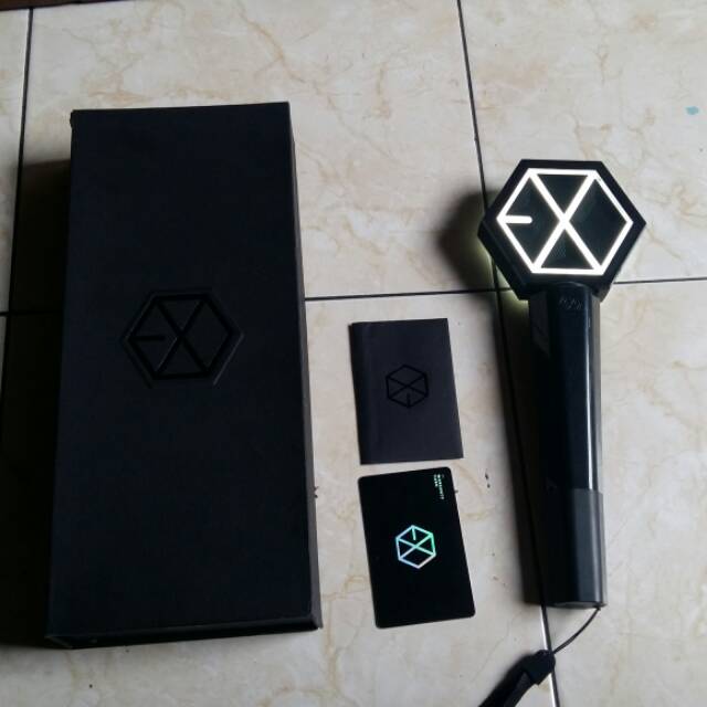 EXO OFFICIAL LIGHTSTICK VER 1