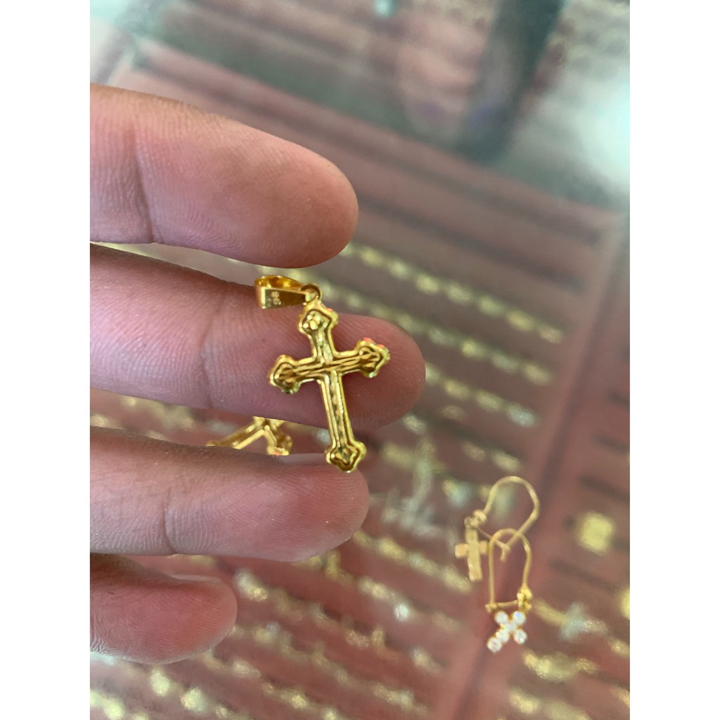 Liontin kalung rantai model salib Yesus anak dan dewasa emas asli kadar 700 70% 16k 22 surabaya tanpa permata ringan