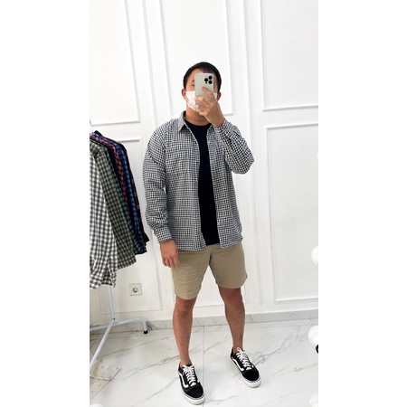 Uniqlo Long Sleeve Plaid Flannel Shirt kemeja pria-UNQ Plaid BlackWhite