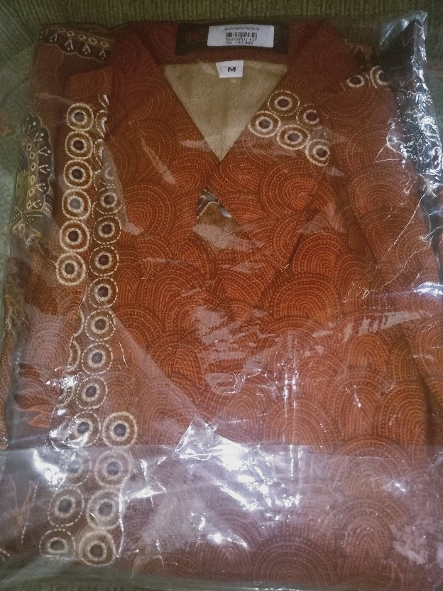 Eb Tradisional Kemeja Batik Semi Sutra Lengan Panjang Coklat Kombi