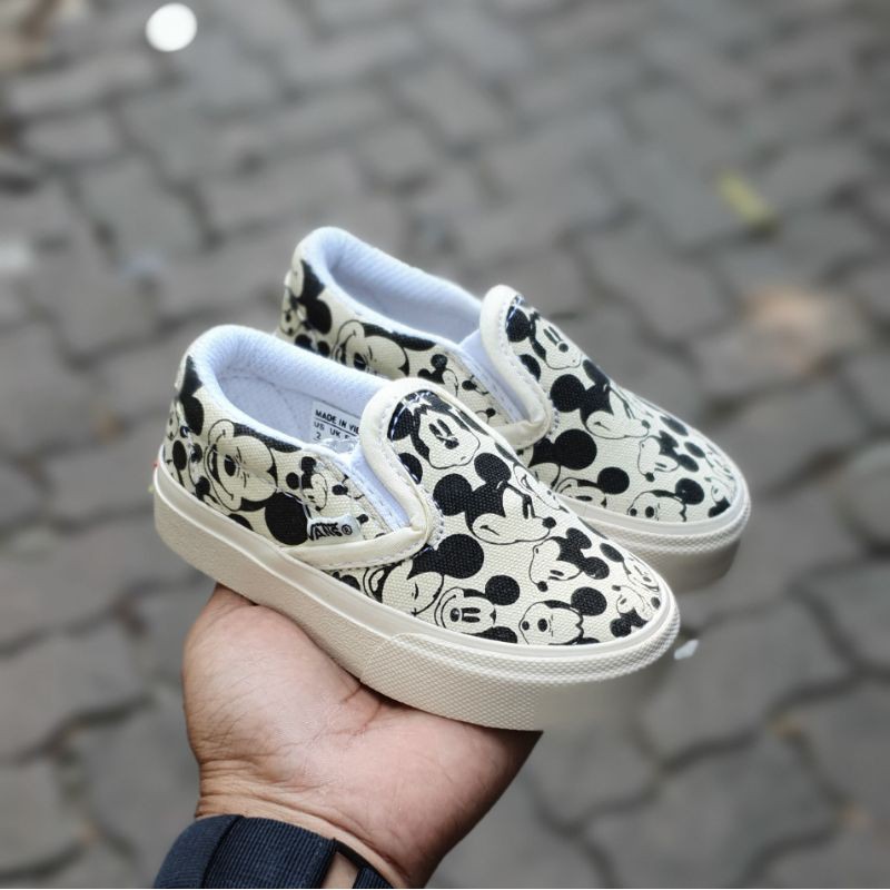 Sepatu anak era disney micky mouse sepatu anak laki laki dan perempuan