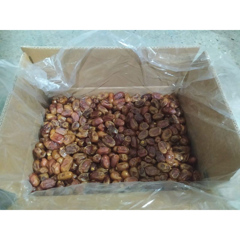 

kurma khalas saad 1kg