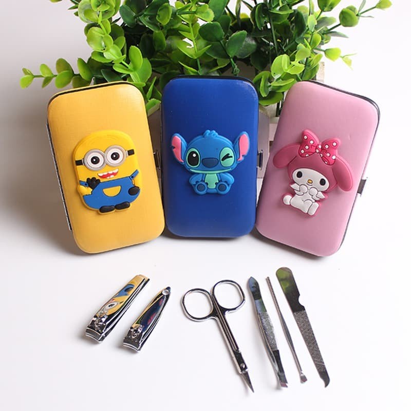 Alat Manicure Set Menicure Pedicure Meni Pedi Hello Kitty HK Doraemon